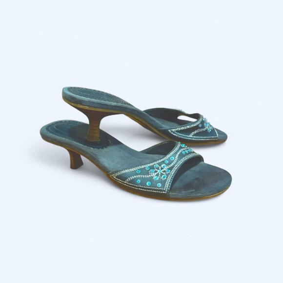 FIONI Clothing Shoes - Vintage Y2K blue suede embellishment kitten heel sandal mules 7
